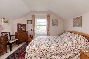 4 Magdalene Lane_Bedroom One- click for photo gallery